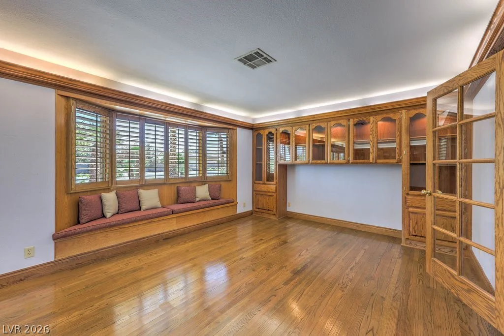 6510 Darby, Las Vegas, NV 89146