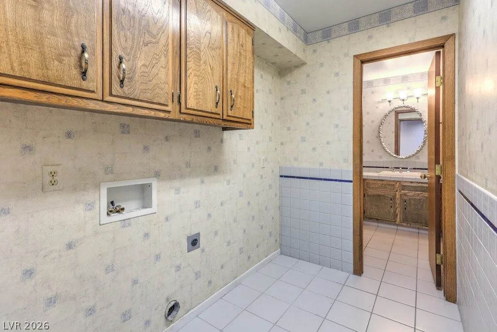 6510 Darby, Las Vegas, NV 89146