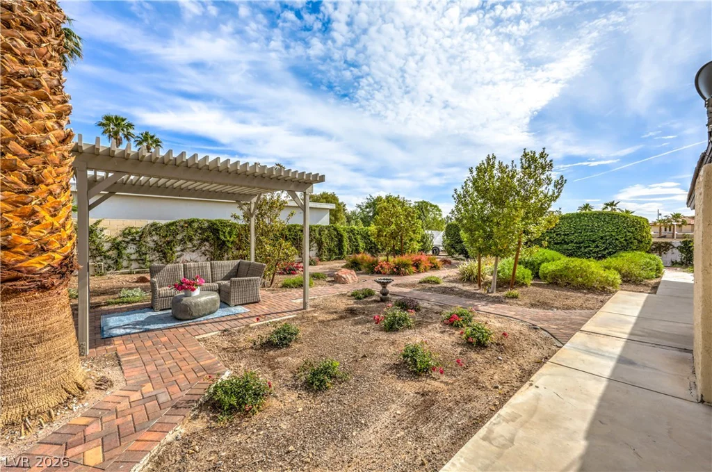 6510 Darby, Las Vegas, NV 89146