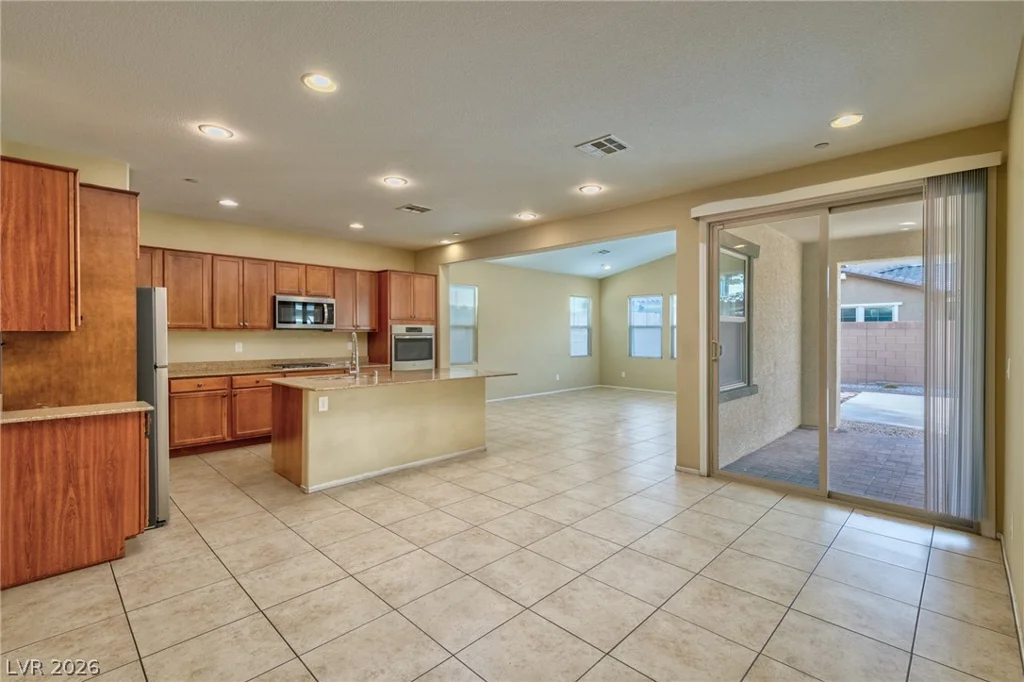 585 Our Heritage, Henderson, NV 89011