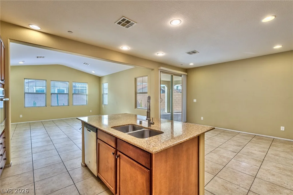 585 Our Heritage, Henderson, NV 89011