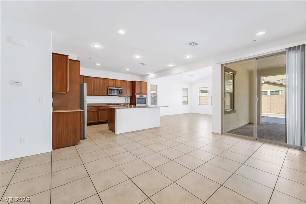 585 Our Heritage, Henderson, NV 89011