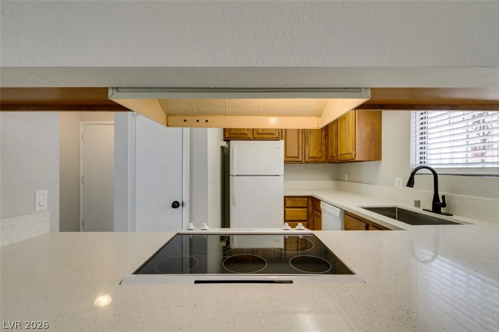 3355 Racquet, Las Vegas, NV 89121