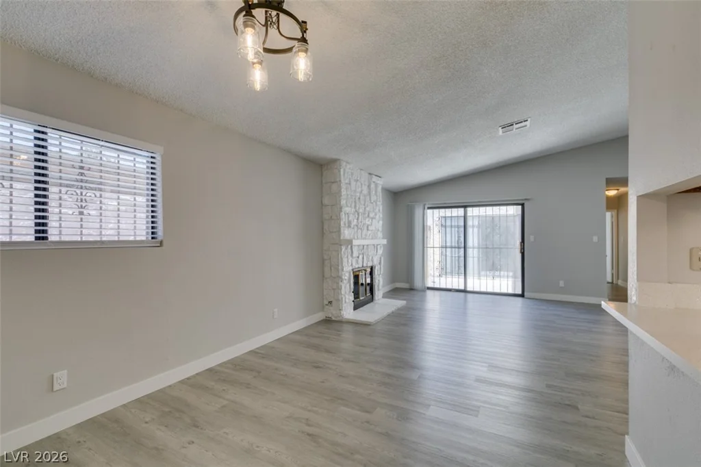 3355 Racquet, Las Vegas, NV 89121