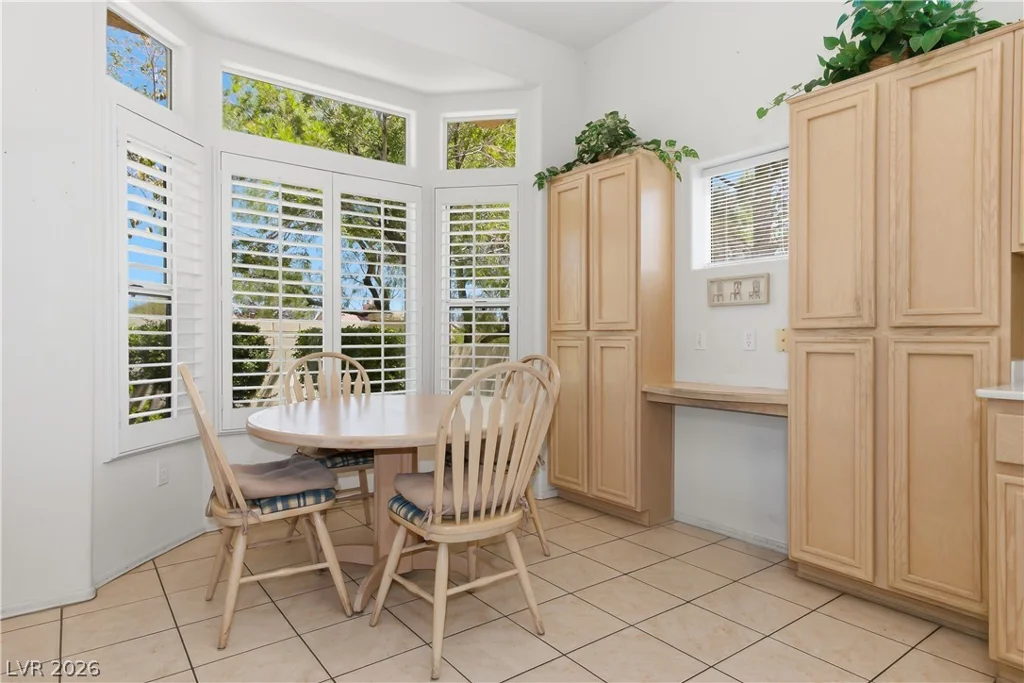 10726 Sky Meadows, Las Vegas, NV 89134