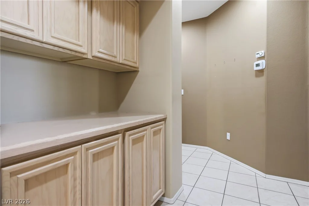 10726 Sky Meadows, Las Vegas, NV 89134