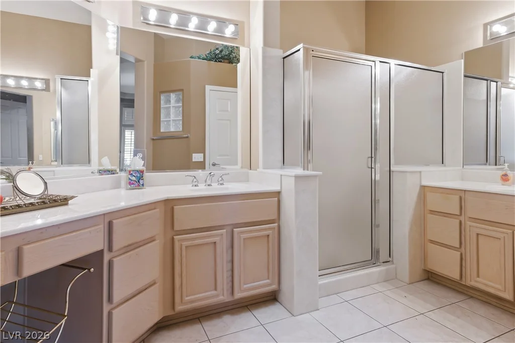 10726 Sky Meadows, Las Vegas, NV 89134