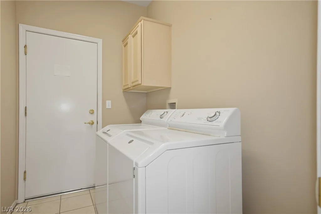 10726 Sky Meadows, Las Vegas, NV 89134