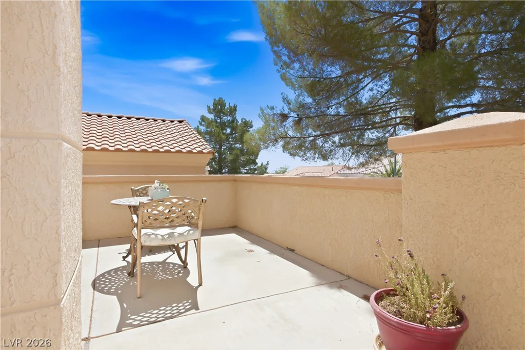 10726 Sky Meadows, Las Vegas, NV 89134