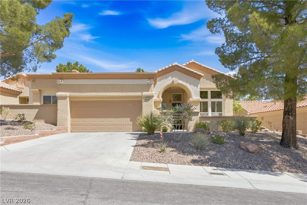 10726 Sky Meadows, Las Vegas, NV 89134