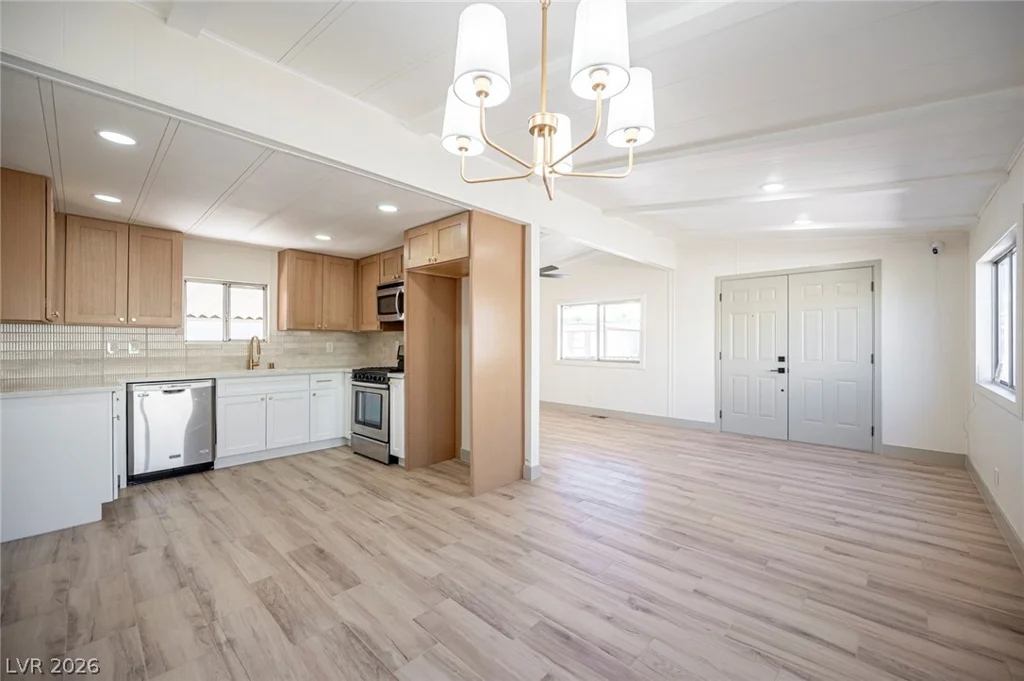 3486 Haleakala, Las Vegas, NV 89122