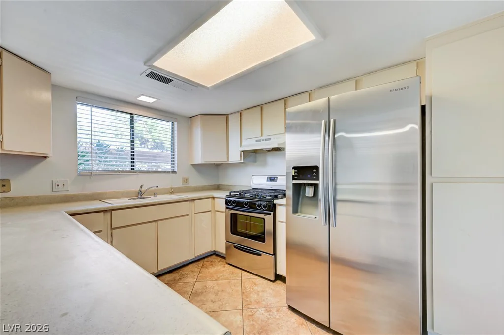 191 Bel Port, Las Vegas, NV 89110