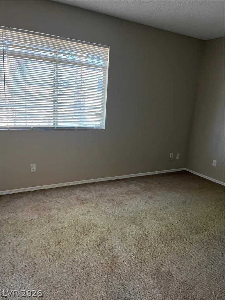 2133 WILLOWBURY DR, Las Vegas, NV 89108