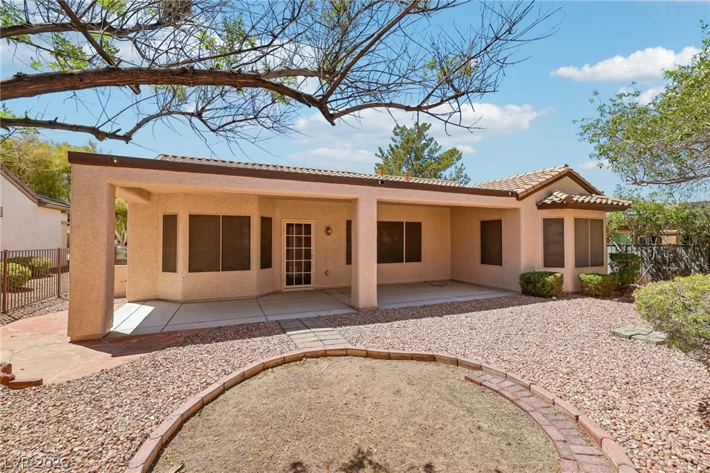 2084 Mountain City, Henderson, NV 89052