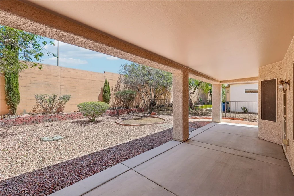 2084 Mountain City, Henderson, NV 89052