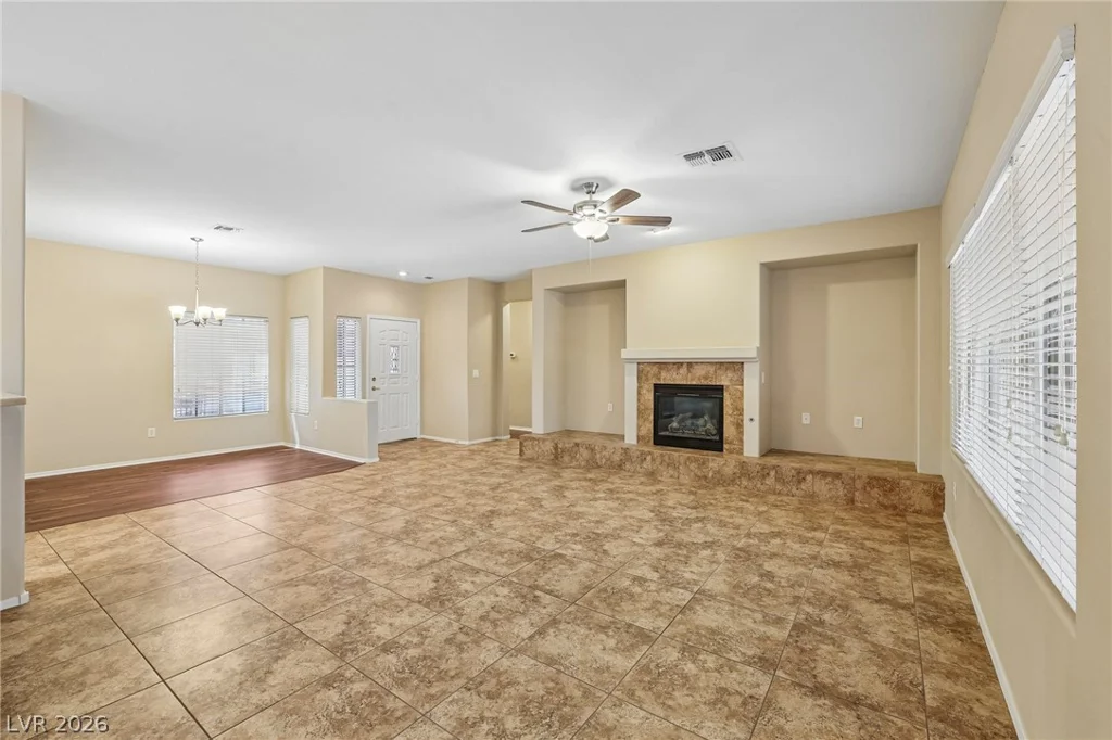 2084 Mountain City, Henderson, NV 89052
