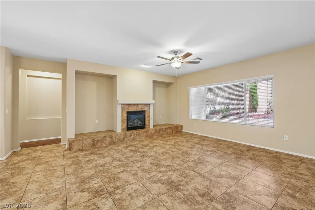 2084 Mountain City, Henderson, NV 89052