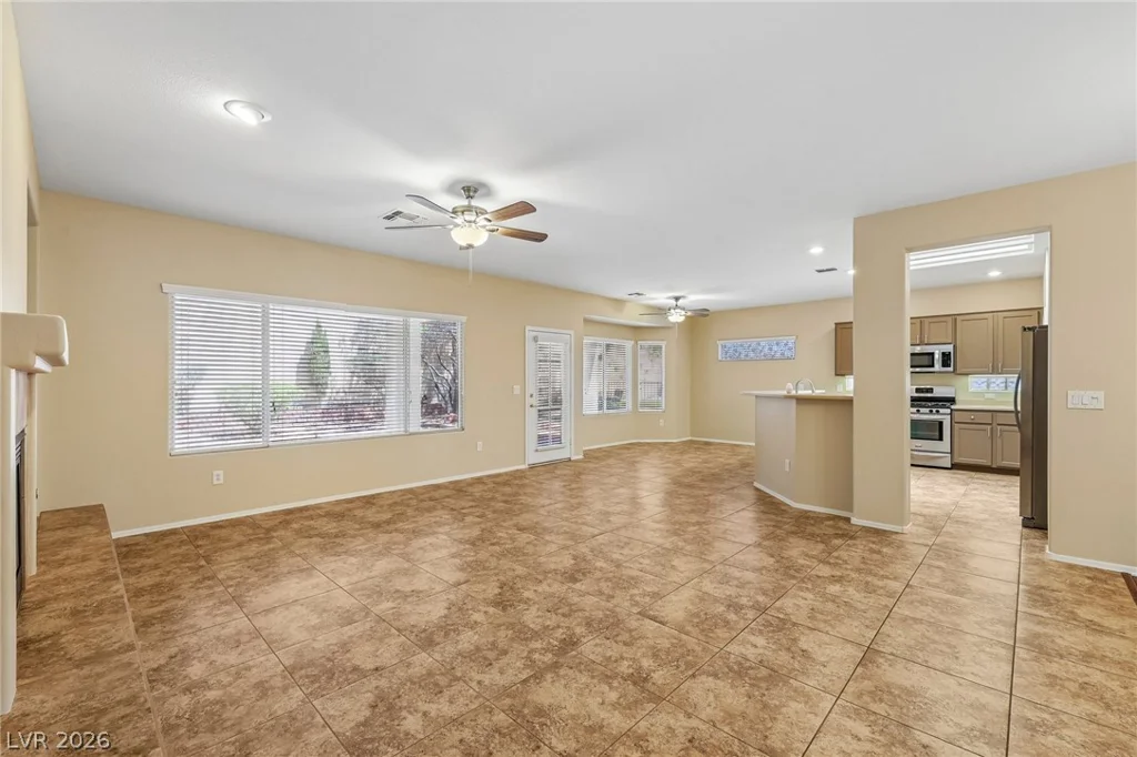 2084 Mountain City, Henderson, NV 89052