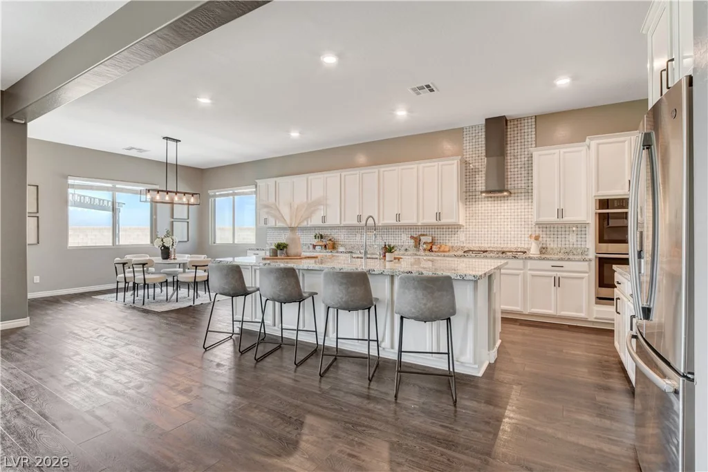 6390 Painted Creek, Las Vegas, NV 89149