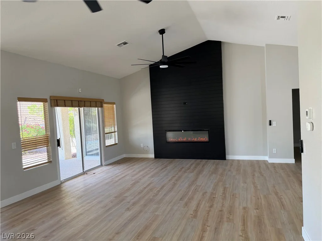 9048 Litchfield, Las Vegas, NV 89134