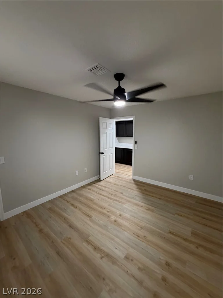 9048 Litchfield, Las Vegas, NV 89134