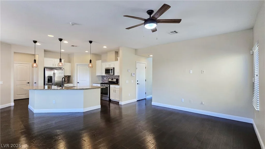 10667 Harvest Green, Las Vegas, NV 89135
