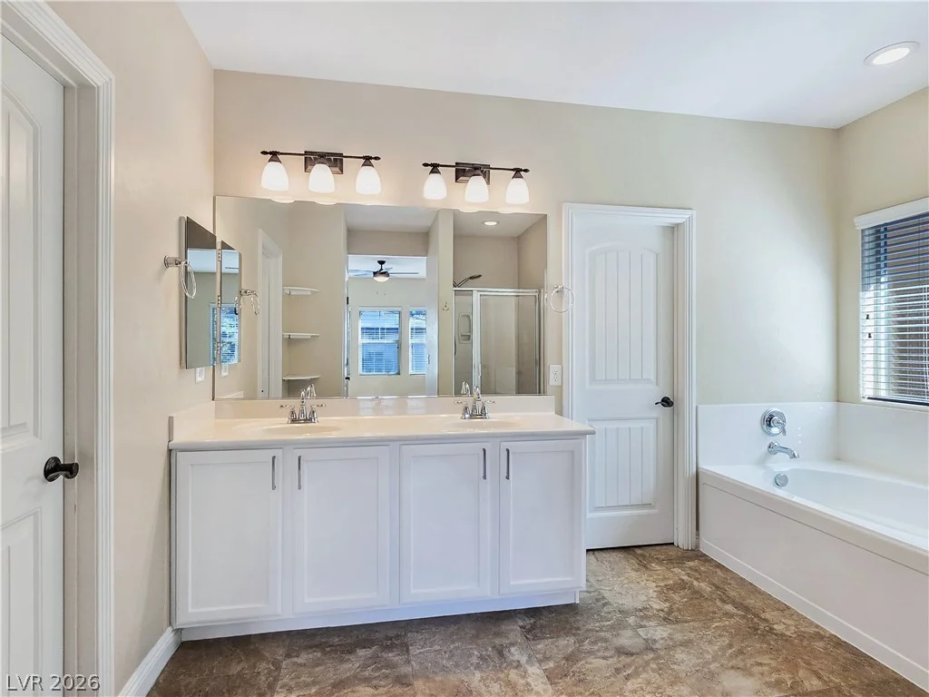 10667 Harvest Green, Las Vegas, NV 89135