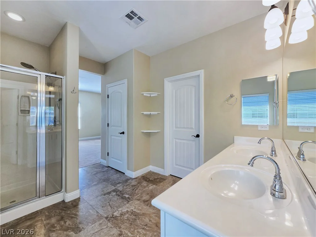 10667 Harvest Green, Las Vegas, NV 89135