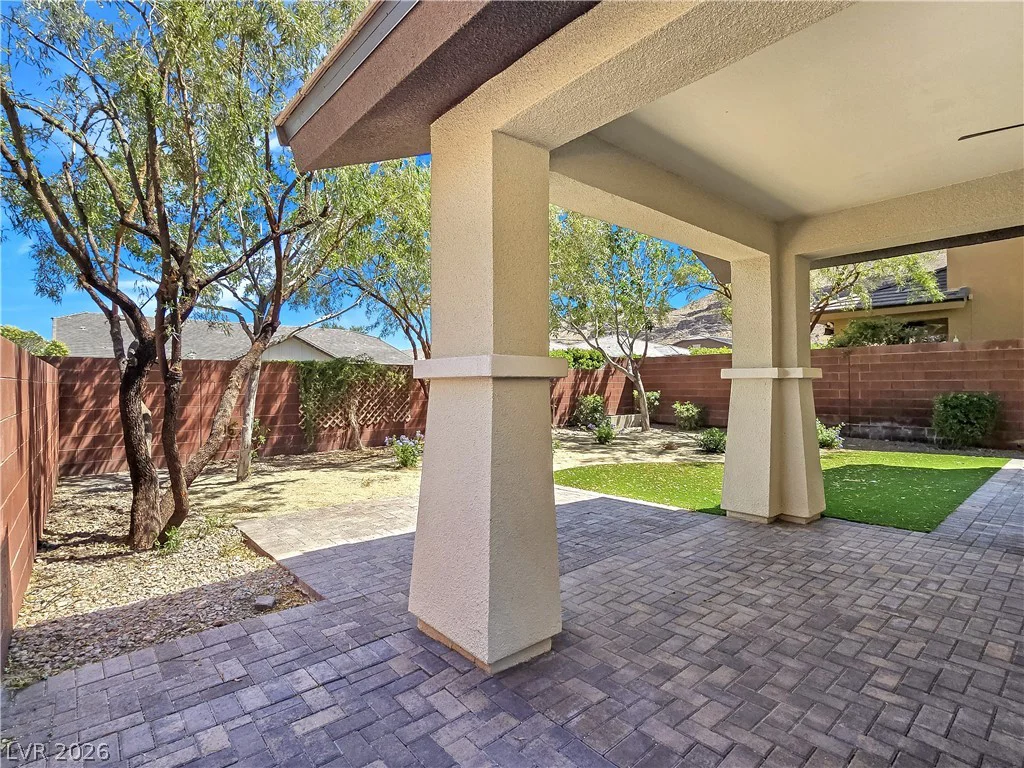 10667 Harvest Green, Las Vegas, NV 89135