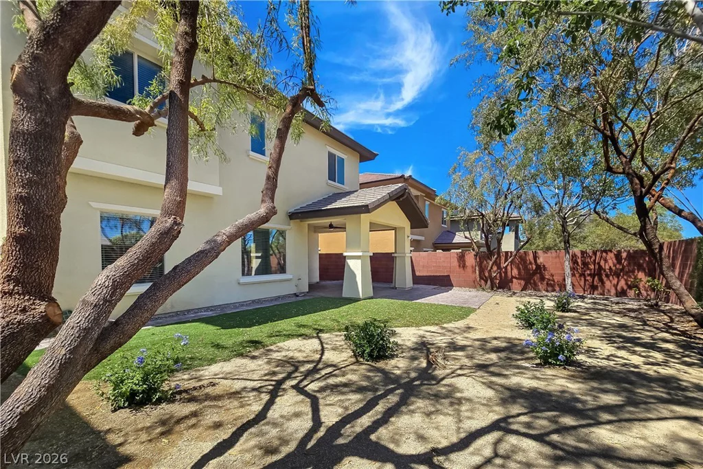 10667 Harvest Green, Las Vegas, NV 89135