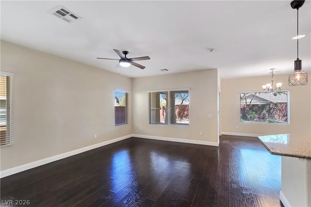 10667 Harvest Green, Las Vegas, NV 89135
