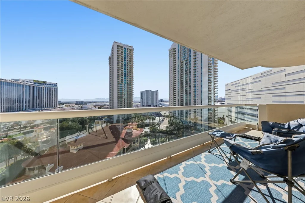 2747 Paradise, Las Vegas, NV 89109