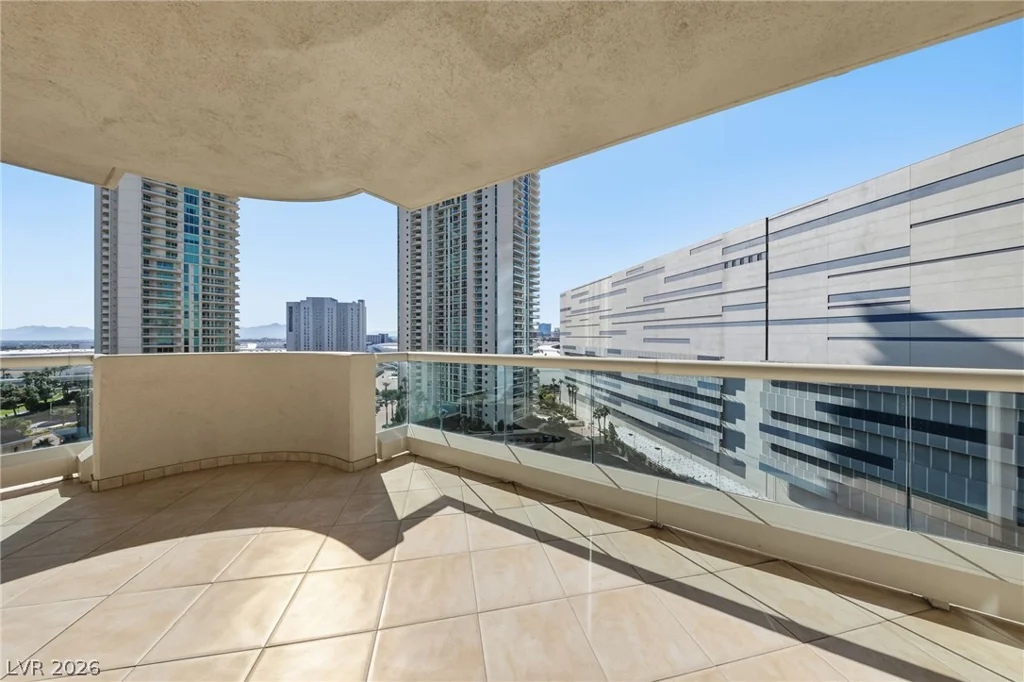2747 Paradise, Las Vegas, NV 89109