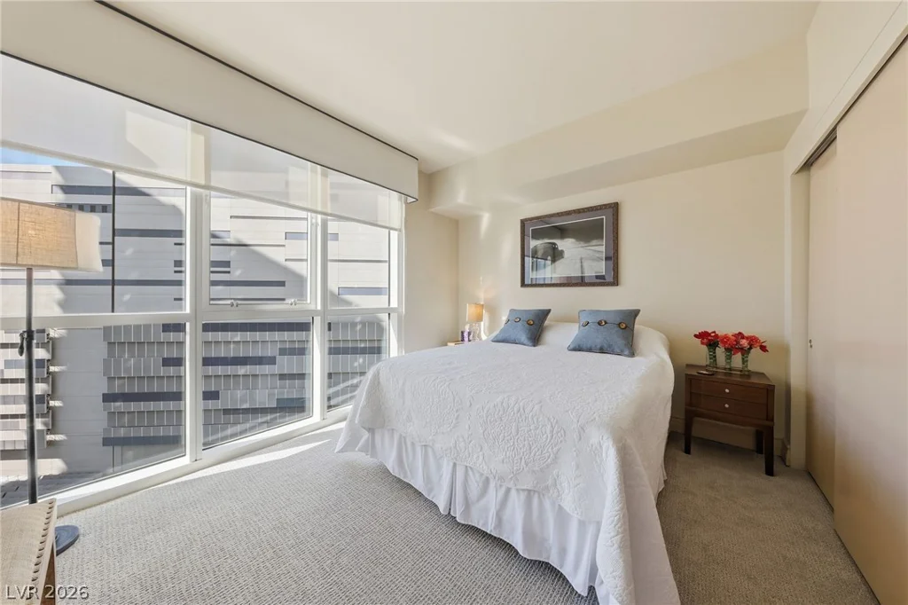 2747 Paradise, Las Vegas, NV 89109