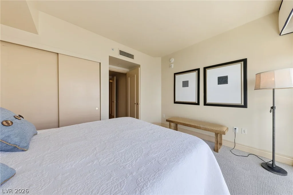 2747 Paradise, Las Vegas, NV 89109