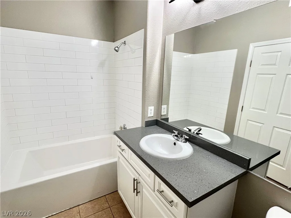 1830 Buffalo, Las Vegas, NV 89128