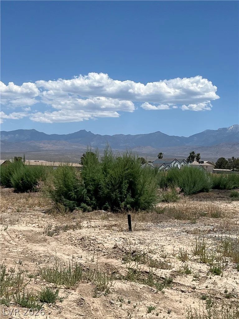 240 Glenoaks, Pahrump, NV 89048