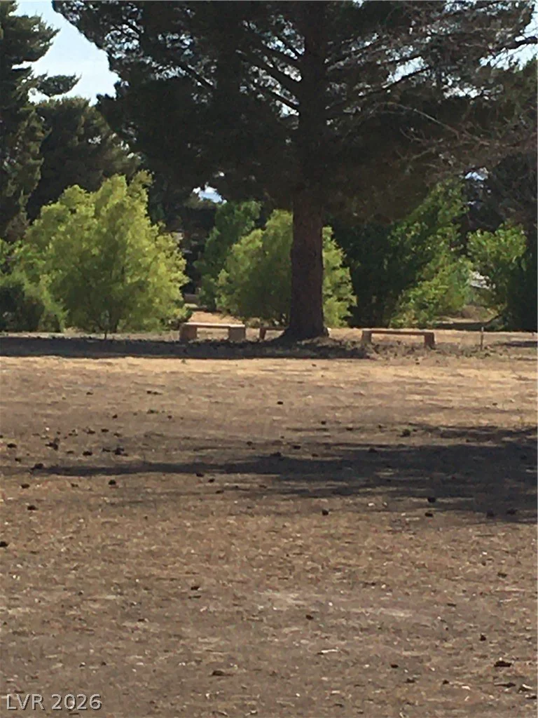 240 Glenoaks, Pahrump, NV 89048