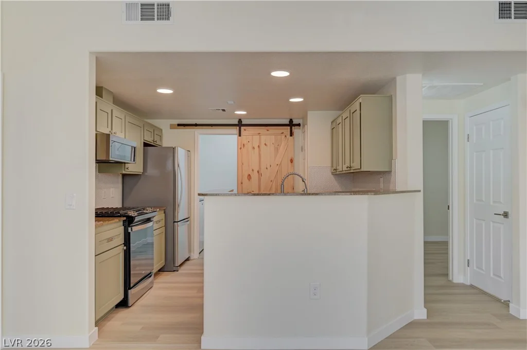 9975 Peace, Las Vegas, NV 89147