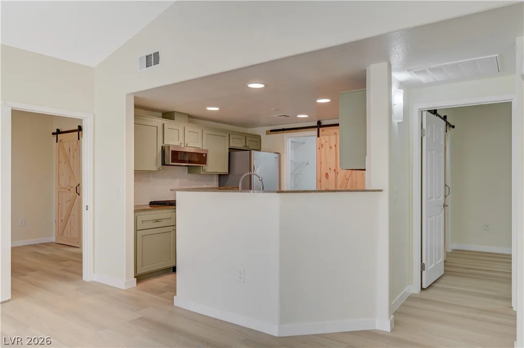 9975 Peace, Las Vegas, NV 89147