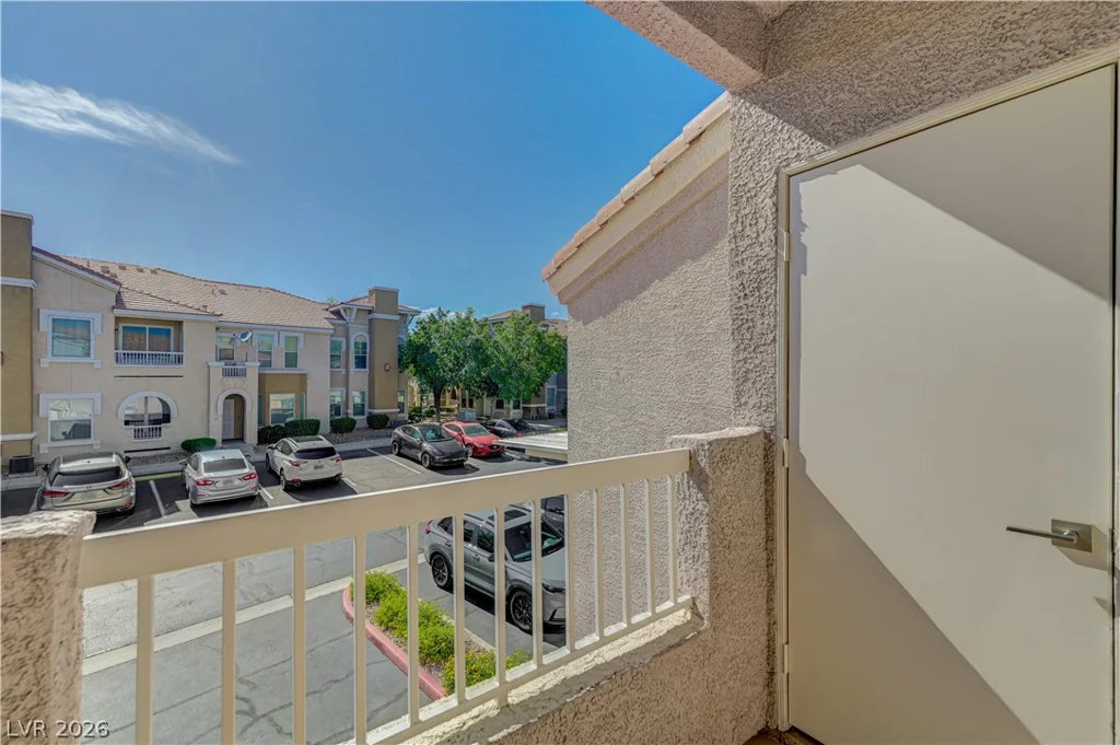 9975 Peace, Las Vegas, NV 89147
