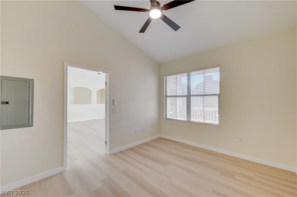 9975 Peace, Las Vegas, NV 89147