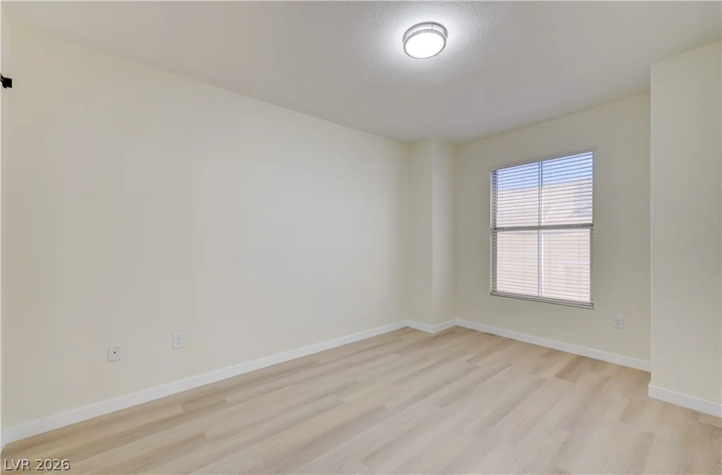 9975 Peace, Las Vegas, NV 89147