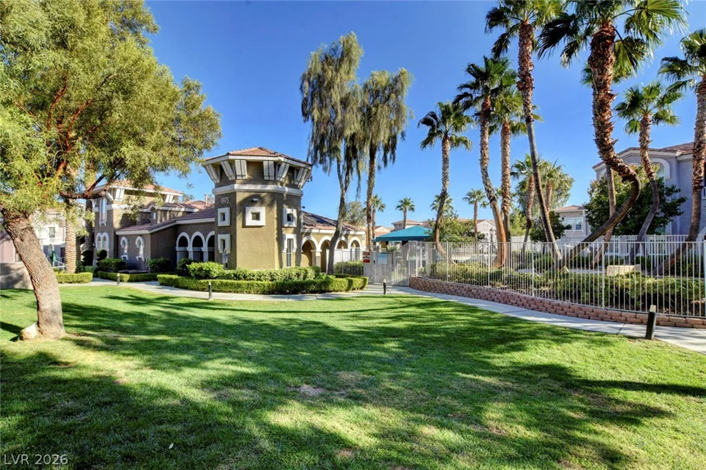 9975 Peace, Las Vegas, NV 89147