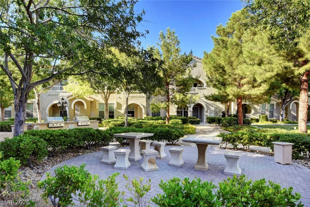 9975 Peace, Las Vegas, NV 89147