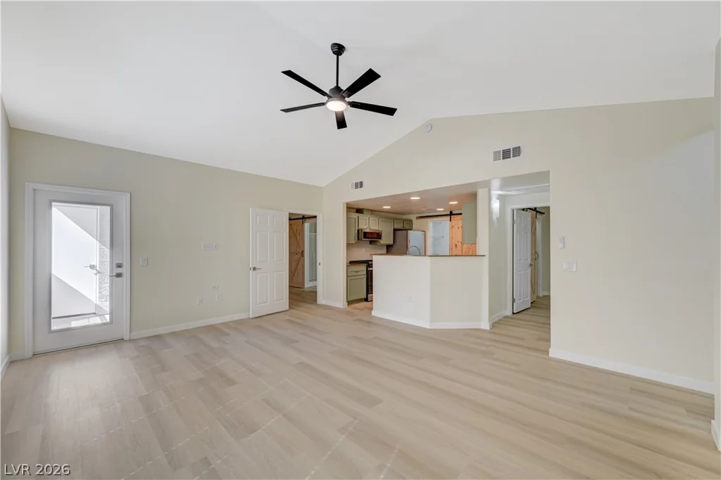 9975 Peace, Las Vegas, NV 89147