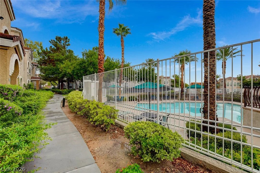 9975 Peace, Las Vegas, NV 89147