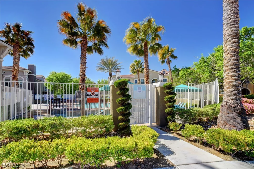 9975 Peace, Las Vegas, NV 89147