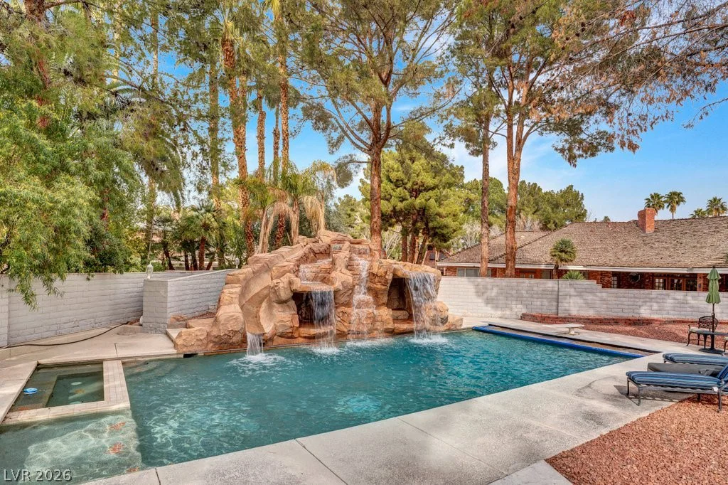 7 Larkside, Henderson, NV 89014