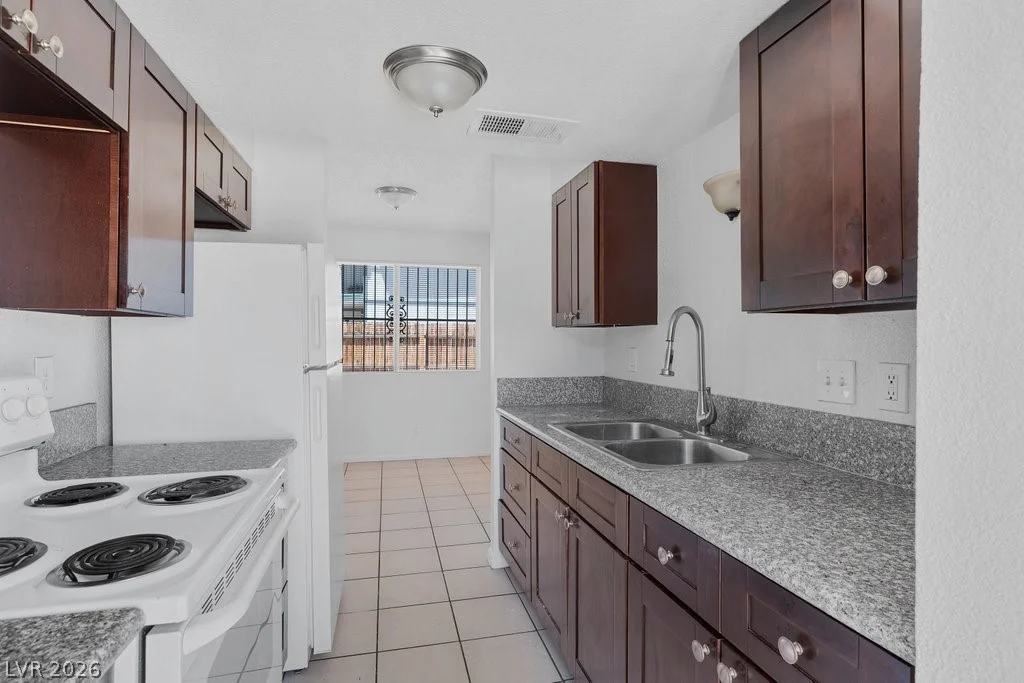 3639 Kolendo, Las Vegas, NV 89103